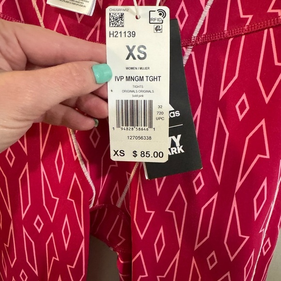 NWT Adidas Ivy Park Pink Patterned Leggings. Size XSmall - Picture 6 of 10